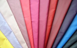 How to Iron Taffeta Fabric